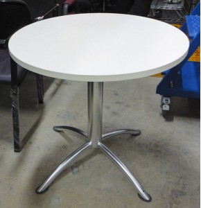 Round Table - White